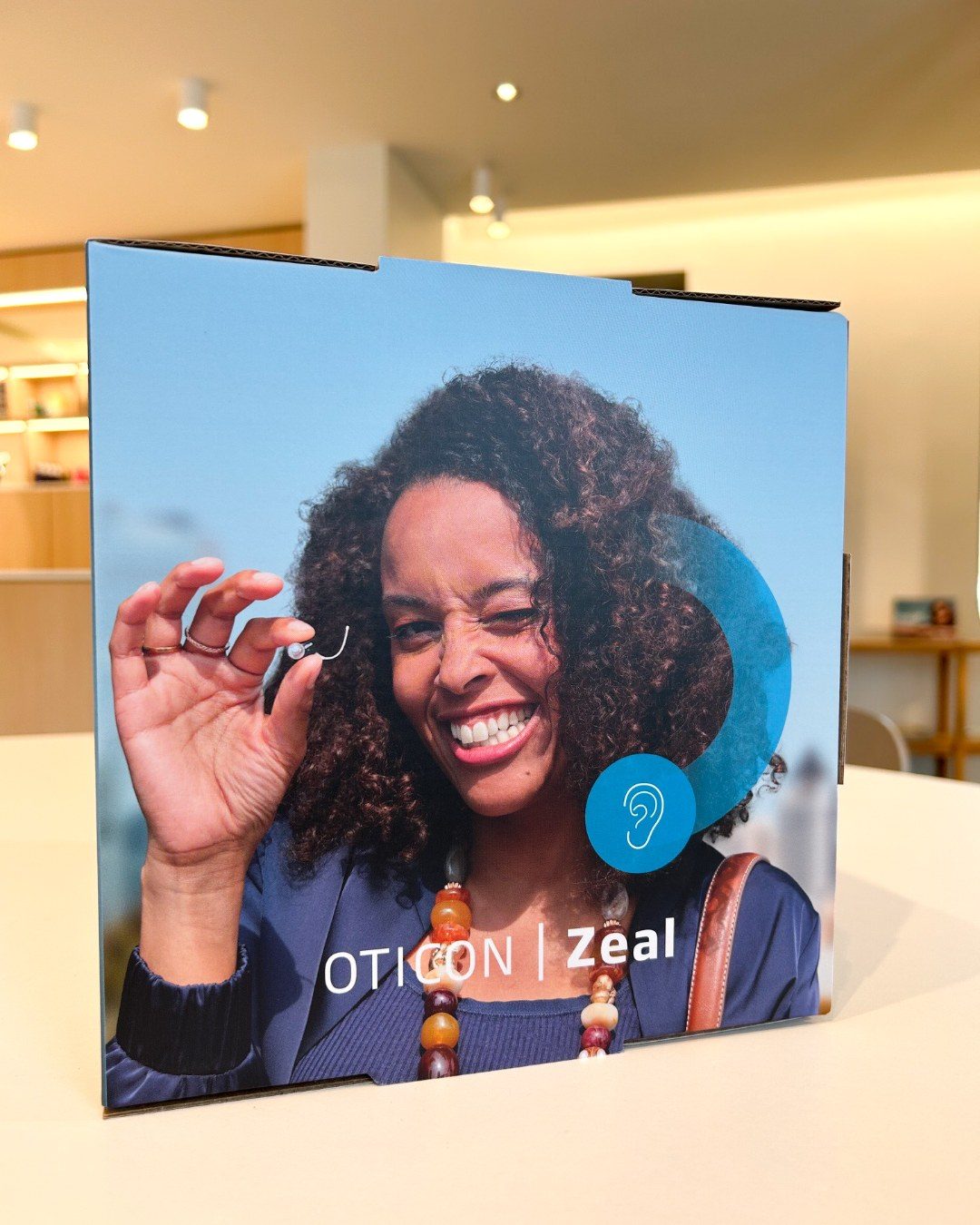 Boîte de l'aide auditive Oticon Zeal chez Rigoptic